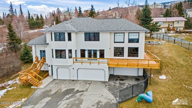 17135 Belarde Avenue, Anchorage, AK 99516