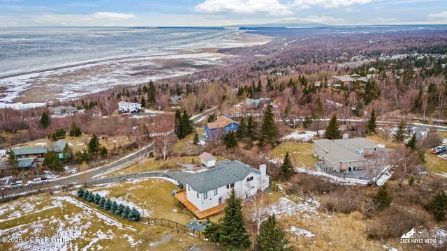 17135 Belarde Avenue, Anchorage, AK 99516