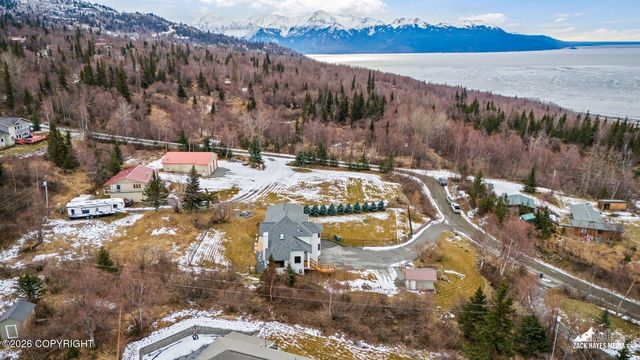 17135 Belarde Avenue, Anchorage, AK 99516