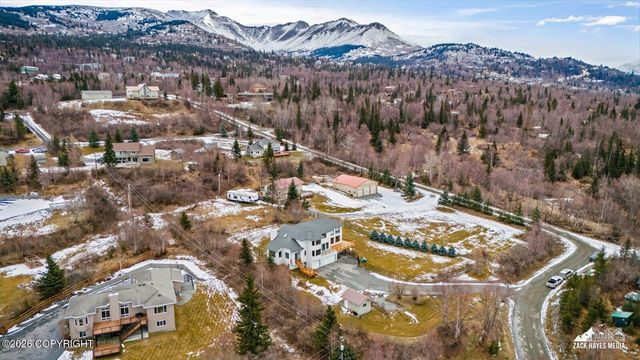 17135 Belarde Avenue, Anchorage, AK 99516