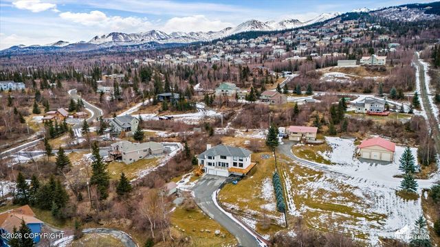 17135 Belarde Avenue, Anchorage, AK 99516
