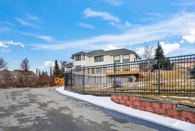 17135 Belarde Avenue, Anchorage, AK 99516