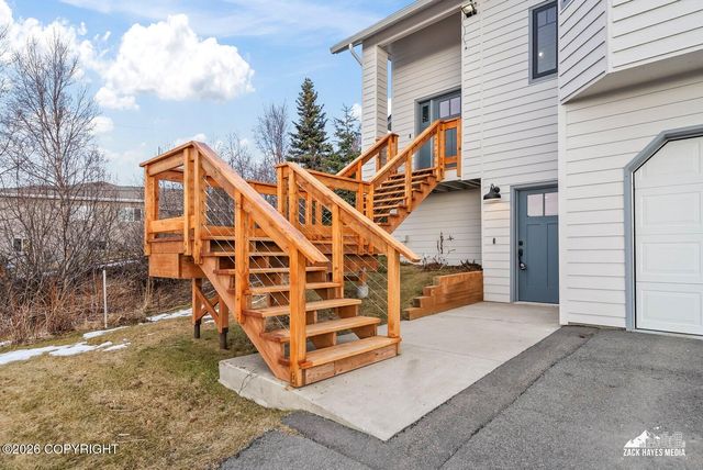 17135 Belarde Avenue, Anchorage, AK 99516