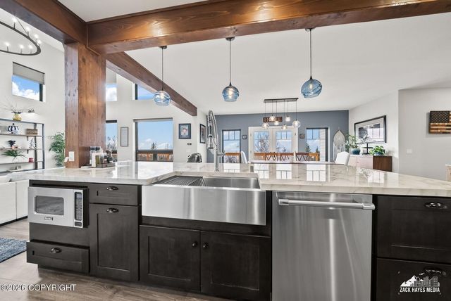 17135 Belarde Avenue, Anchorage, AK 99516