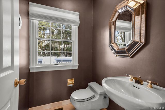 35 Seton Road, Larchmont, NY 10538