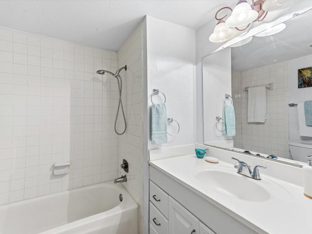14515 Wunderlich Drive 308, Houston, TX 77069