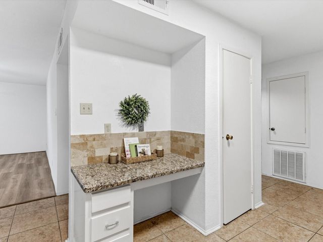 14515 Wunderlich Drive 308, Houston, TX 77069