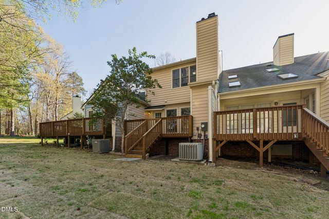 134 Sanair Court, Apex, NC 27502