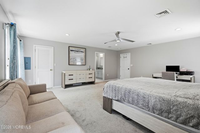 704 Dow Avenue, Oakhurst, NJ 07755