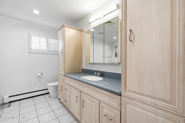 704 Dow Avenue, Oakhurst, NJ 07755