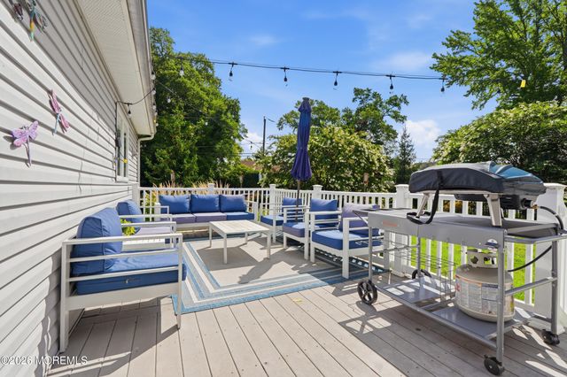 704 Dow Avenue, Oakhurst, NJ 07755