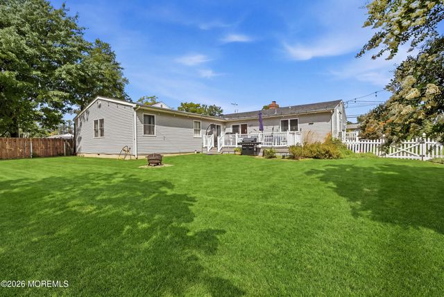 704 Dow Avenue, Oakhurst, NJ 07755