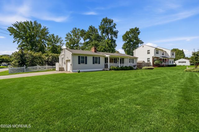 704 Dow Avenue, Oakhurst, NJ 07755