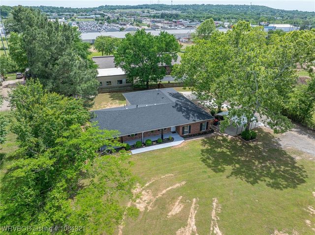 510 Baldridge Lane, Van Buren, AR 72956