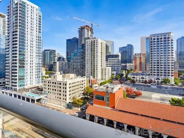 1199 Pacific Hwy 1303, San Diego, CA 92101