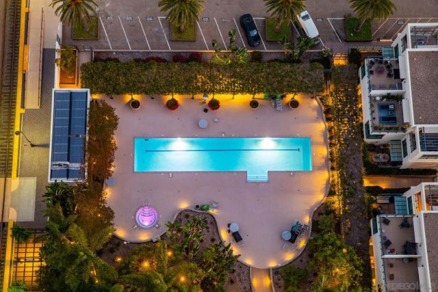 1199 Pacific Hwy 1303, San Diego, CA 92101