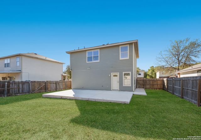 7211 Falcon Trail, San Antonio, TX 78227