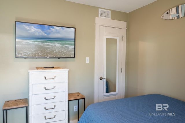 507 W Beach Boulevard 504, Gulf Shores, AL 36542