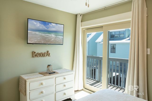 507 W Beach Boulevard 504, Gulf Shores, AL 36542