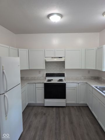 322 W Persimmon Court, Bloomington, IN 47403