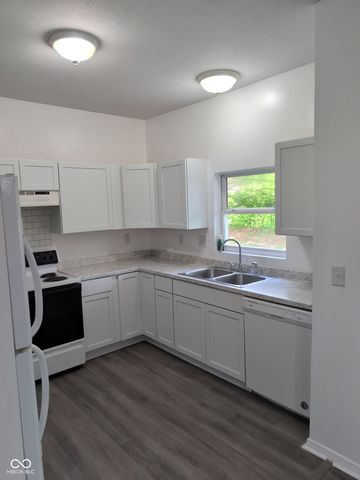 322 W Persimmon Court, Bloomington, IN 47403