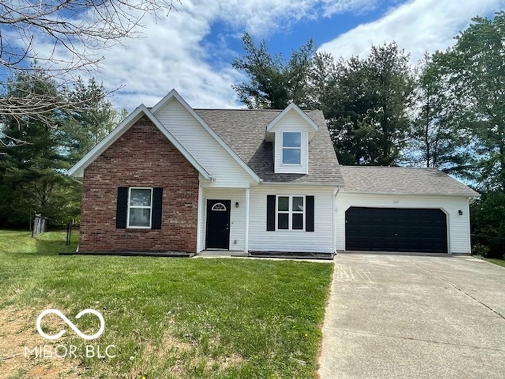 322 W Persimmon Court, Bloomington, IN 47403