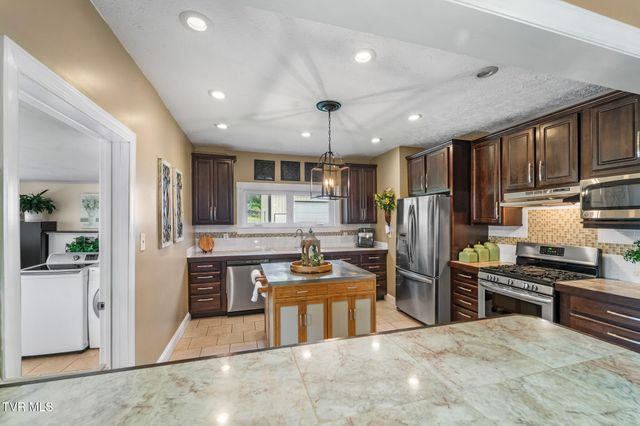 17461 Wyndale Road, Abingdon, VA 24210