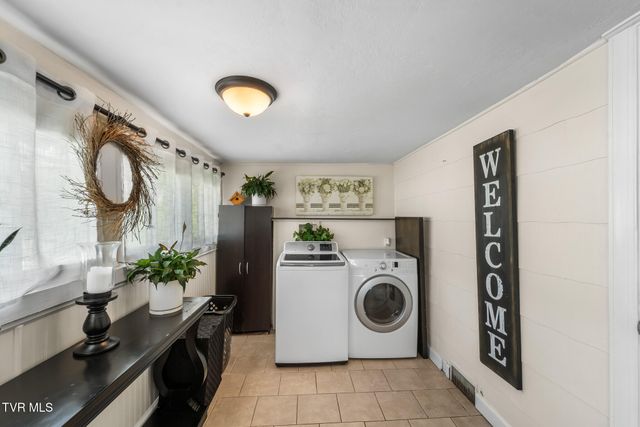 17461 Wyndale Road, Abingdon, VA 24210