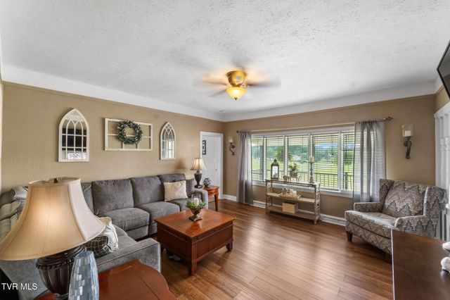17461 Wyndale Road, Abingdon, VA 24210