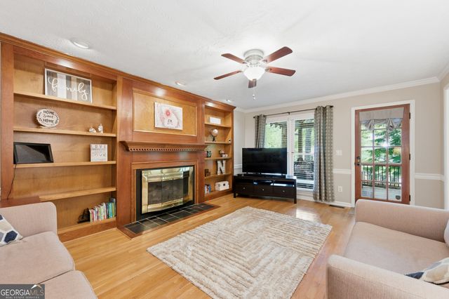 1925 Crescent Ridge, Cumming, GA 30041