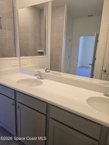 1427 Higbee Street SE, Palm Bay, FL 32909