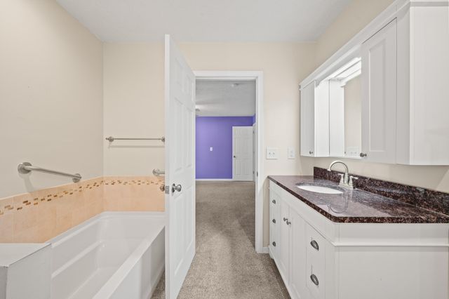 1639 Sioux Trail, Niles, MI 49120