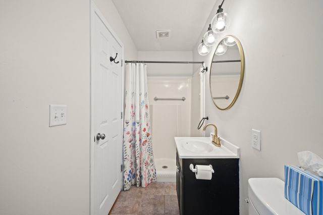 1639 Sioux Trail, Niles, MI 49120