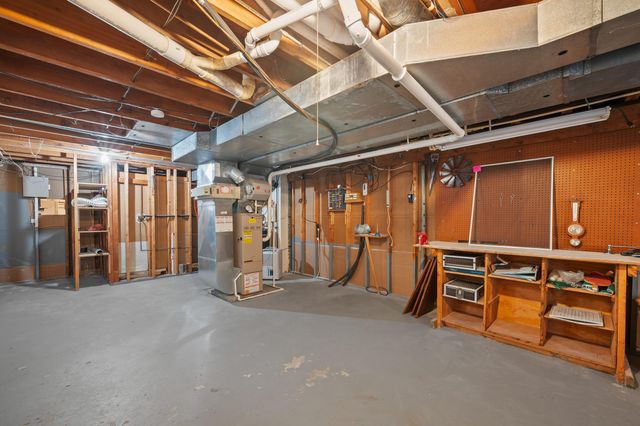 1639 Sioux Trail, Niles, MI 49120