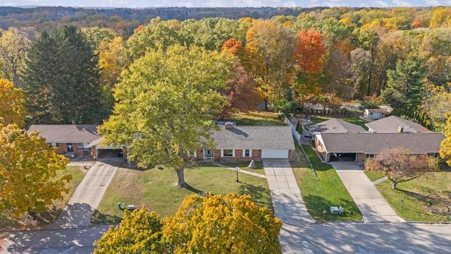 1639 Sioux Trail, Niles, MI 49120