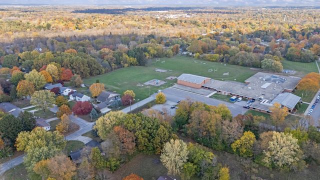 1639 Sioux Trail, Niles, MI 49120