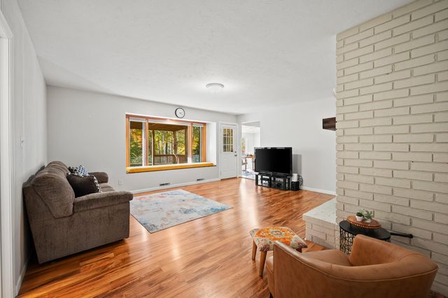 1639 Sioux Trail, Niles, MI 49120