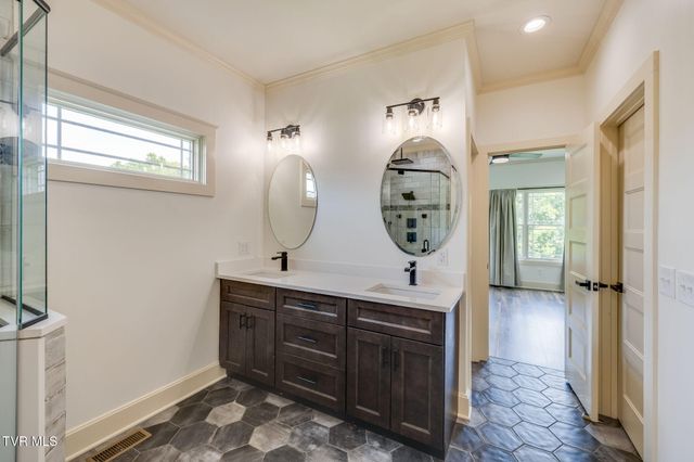 1007 Shadyside Drive, Kingsport, TN 37663