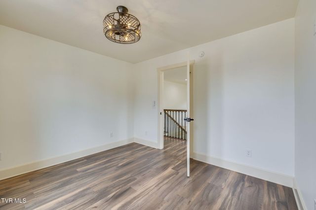 1007 Shadyside Drive, Kingsport, TN 37663