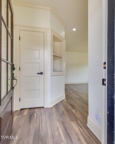 1007 Shadyside Drive, Kingsport, TN 37663