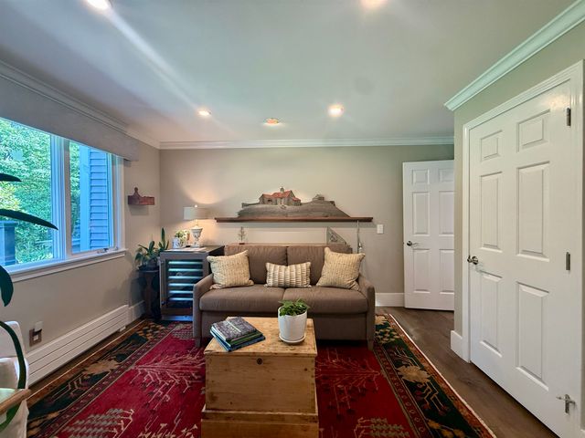 74 Hilltop Place, New London, NH 03257