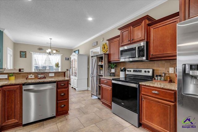 300 Post Oak Way, Warner Robins, GA 31088