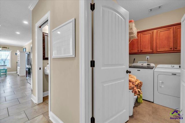 300 Post Oak Way, Warner Robins, GA 31088