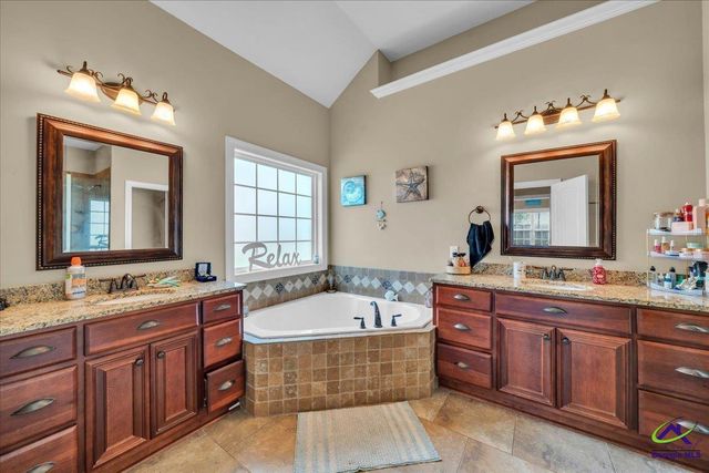 300 Post Oak Way, Warner Robins, GA 31088