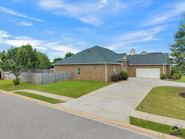 300 Post Oak Way, Warner Robins, GA 31088