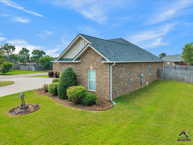 300 Post Oak Way, Warner Robins, GA 31088