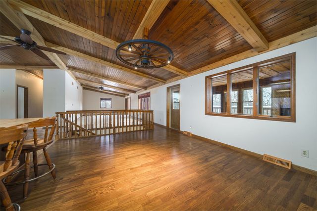 1203 W Mud Creek Road, Oregon, IL 61061