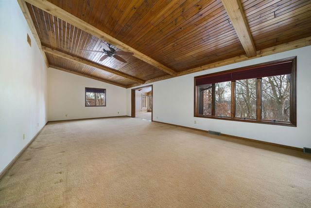 1203 W Mud Creek Road, Oregon, IL 61061