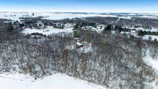 1203 W Mud Creek Road, Oregon, IL 61061