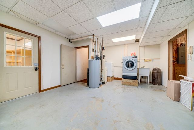 1203 W Mud Creek Road, Oregon, IL 61061